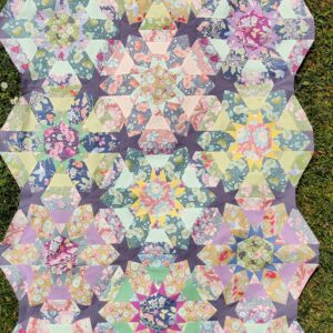 Windflower quilt by Tilda