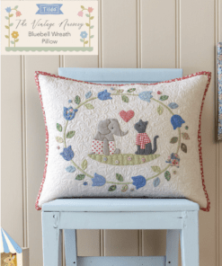 Bluebell Wreath Pillow / Kussen / Tilda